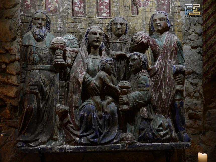 Lumix G5 + Leica DG 25/1.4 @ ISO 1600