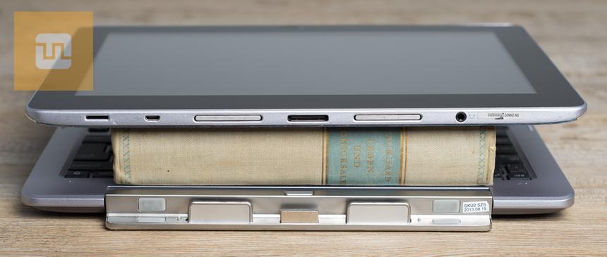 Нижняя грань планшета ASUS Transformer Book Trio TX201LA