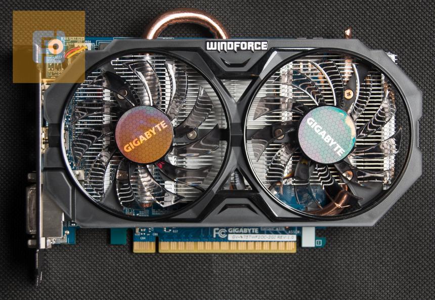 Лицевая сторона видеокарты Gigabyte GeForce GTX 750 Ti