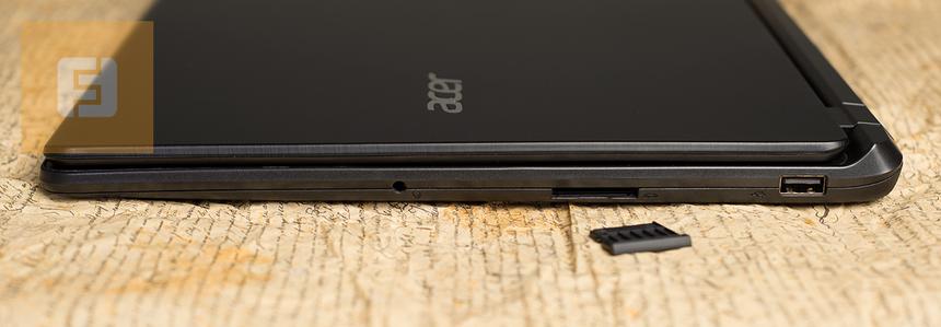 Правый край Acer Aspire V5-552G-10578G50akk: mini-jack, кард-ридер SD, USB 2.0