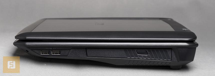 Правая грань MSI GX70 3BE-028RU: 2x USB 2.0, BD-привод