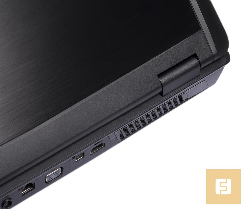 Порты на задней панели MSI GX70 3BE-028RU