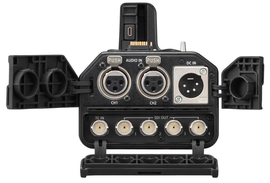 Интерфейсный блок DMW-YAGH со стороны разъемов