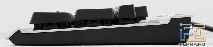Клавиатура Corsair Vengeance K60. Вид сбоку