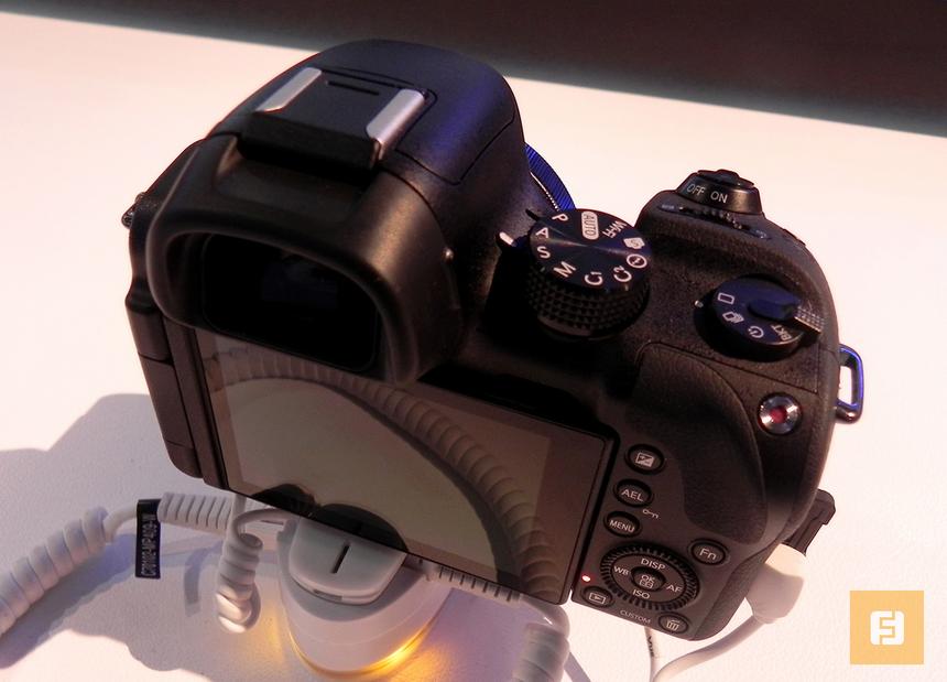 Верхняя и задняя панели Samsung NX30