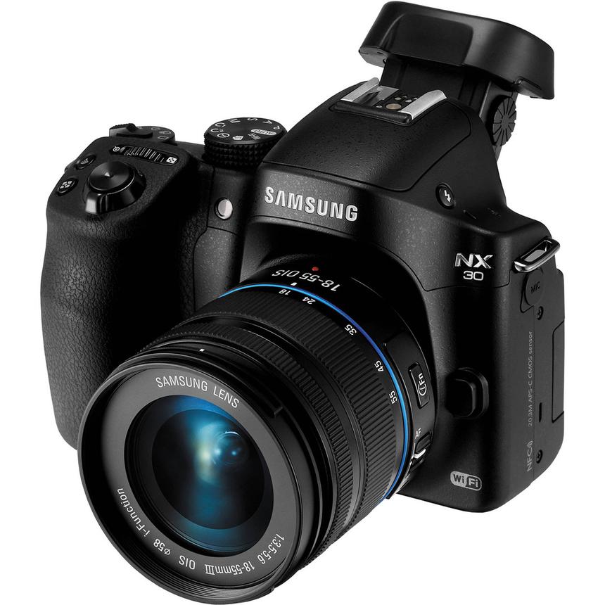 Конструкция экрана и видоискателя в Samsung NX30