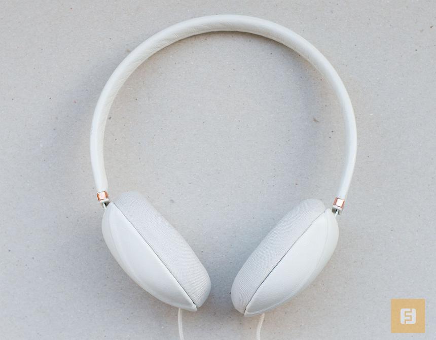 Внешний вид наушников Molami Plica