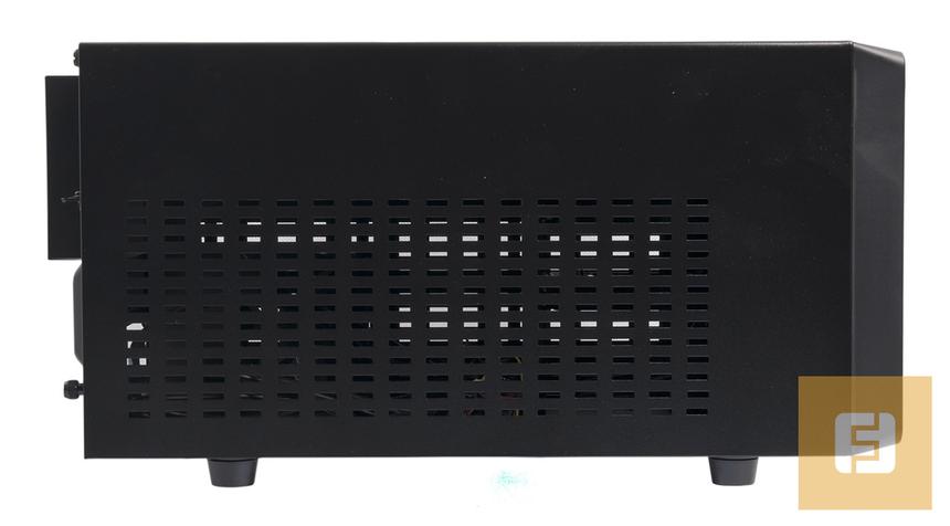 Корпус CoolerMaster Elite 120. Правая сторона