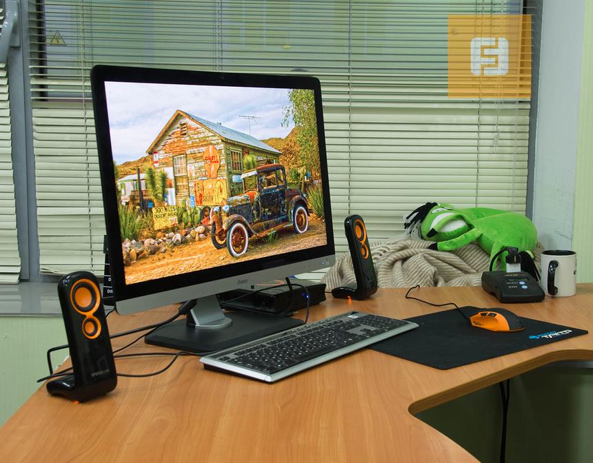 Пример расположения iiyama ProLite XB2779QS на офисном столе