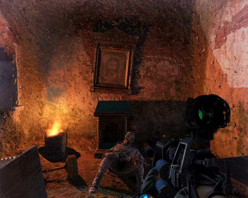 Предусмотрена кнопка, которая позволяет протирать маску противогаза. К ней постоянно липнет всякий мусор: кровь, грязь, вода. А кнопка помогает!