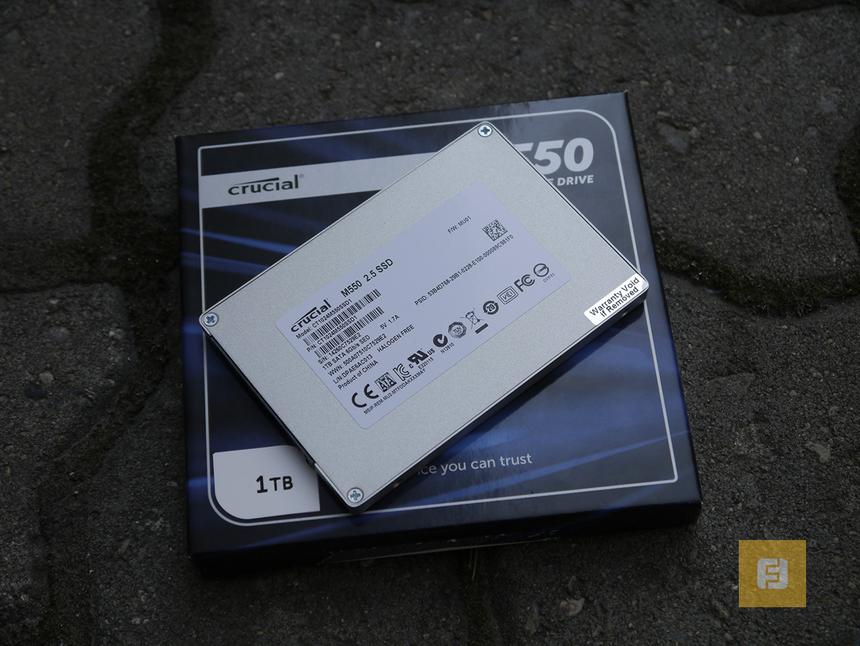 Crucial M550, общий вид (обратная сторона)