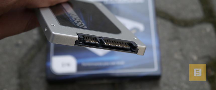 Crucial M550, вид сбоку