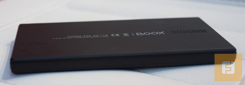 Левая боковая грань корупса Onyx InkPhone