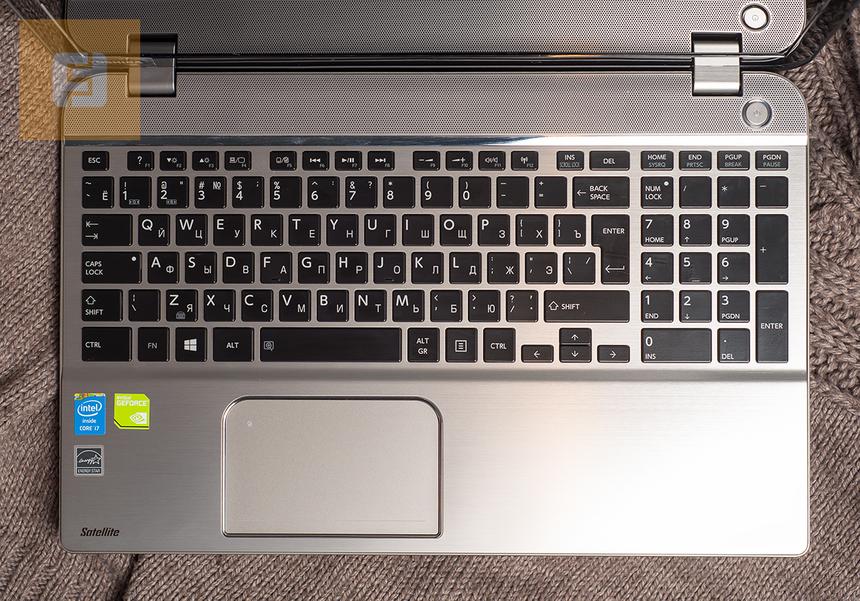 Рабочая поверхность Toshiba Satellite P50-A-K9M