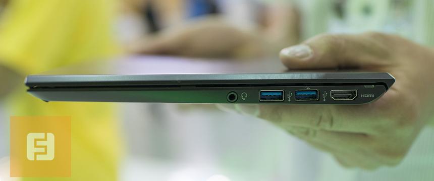 Правый торец Sony VAIO Pro 11