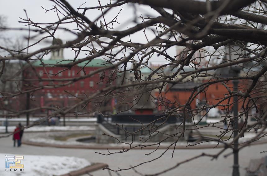 Pentax K-01 + Pentax DA 40/2.8: ISO 100, 40 мм, f/5.0, 1/160 c