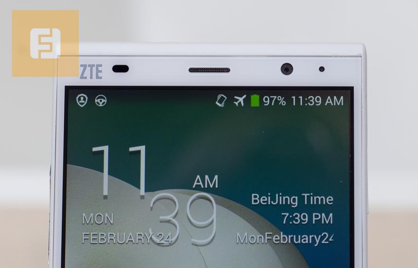 Фронтальная камера на пять мегапикселей