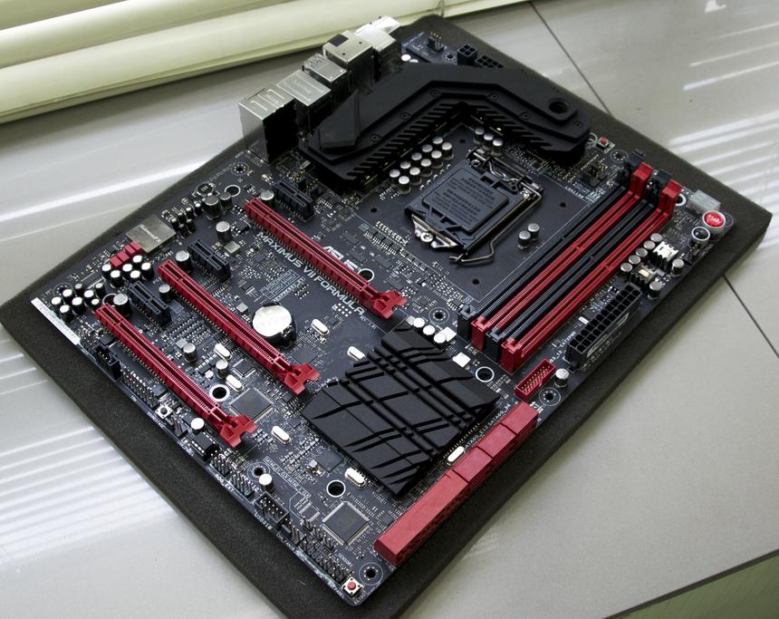 ASUS MAXIMUS VII FORMULA