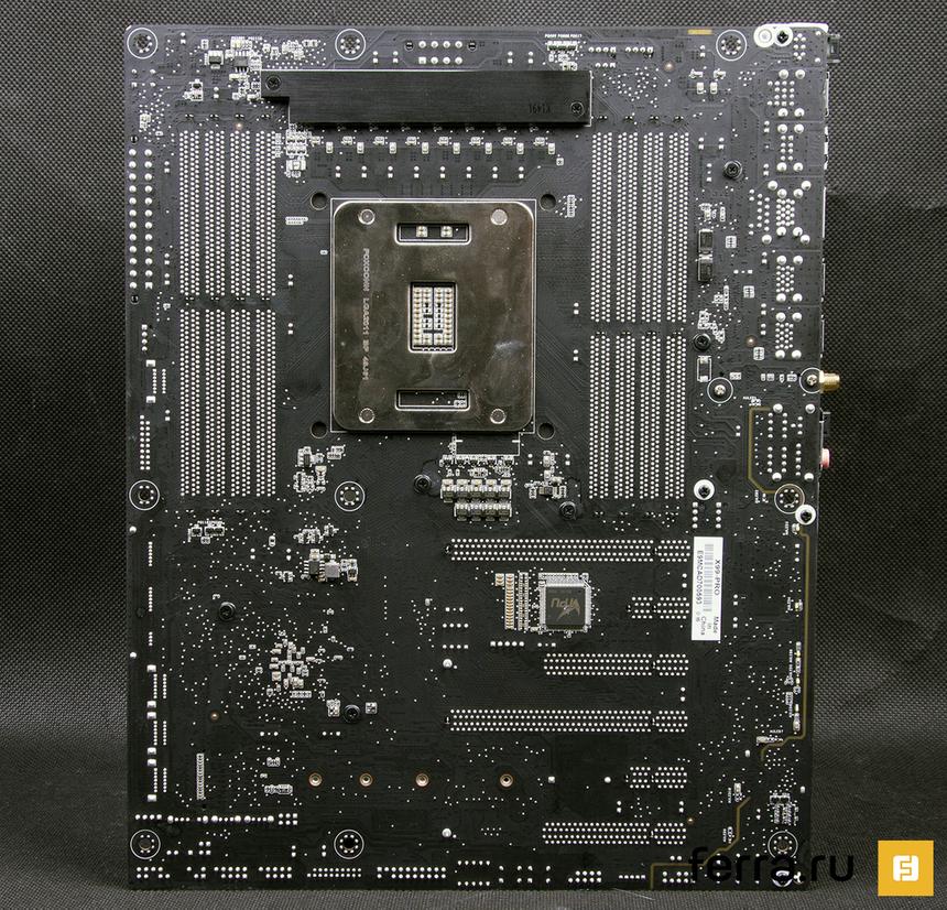 ASUS X99-PRO, оборотная сторона