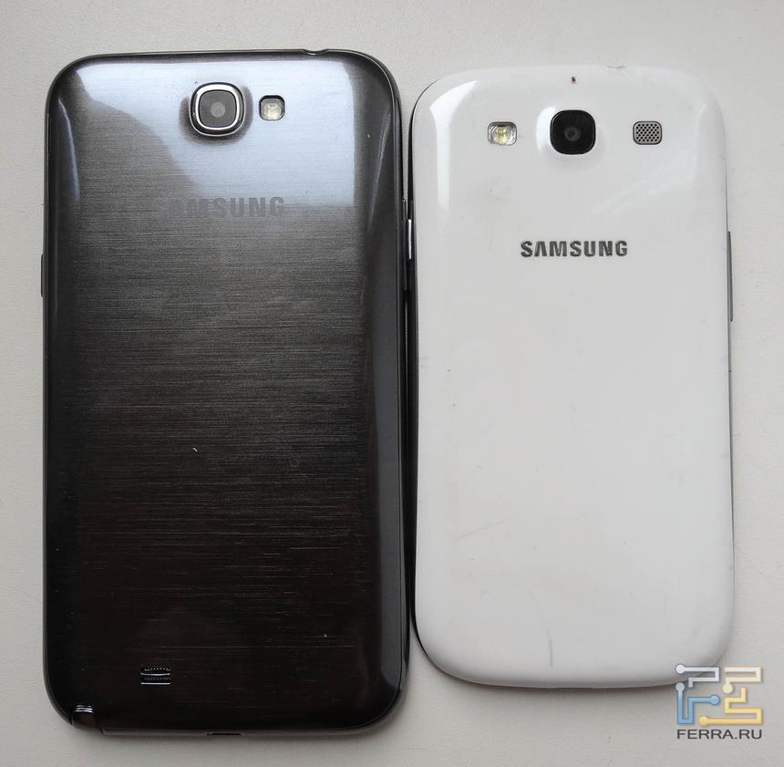 Samsung Galaxy Note II и Samsung Galaxy SIII – вид сзади