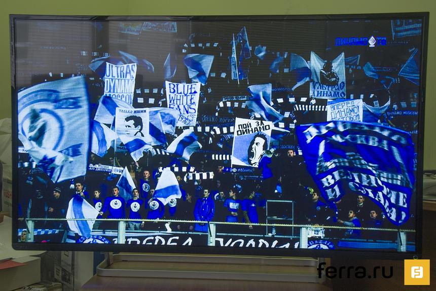 TOSHIBA 42L7453RB, вид спереди