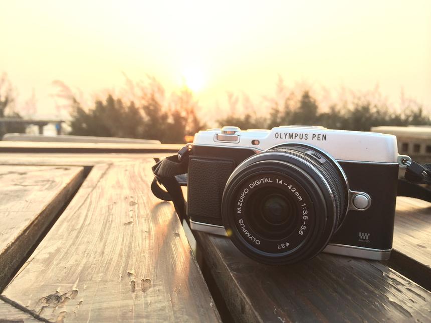 Беззеркалки ещё какое-то время будут радовать нас качеством. Кстати, это фото было снято на смартфон.