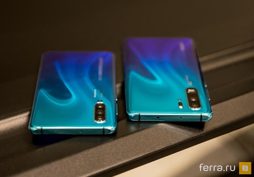 Предметная съёмка на зеркальную камеру. Сделать её резкой сложновато - нужно зажимать диафрагму, и как результат - лишиться светосилы. 