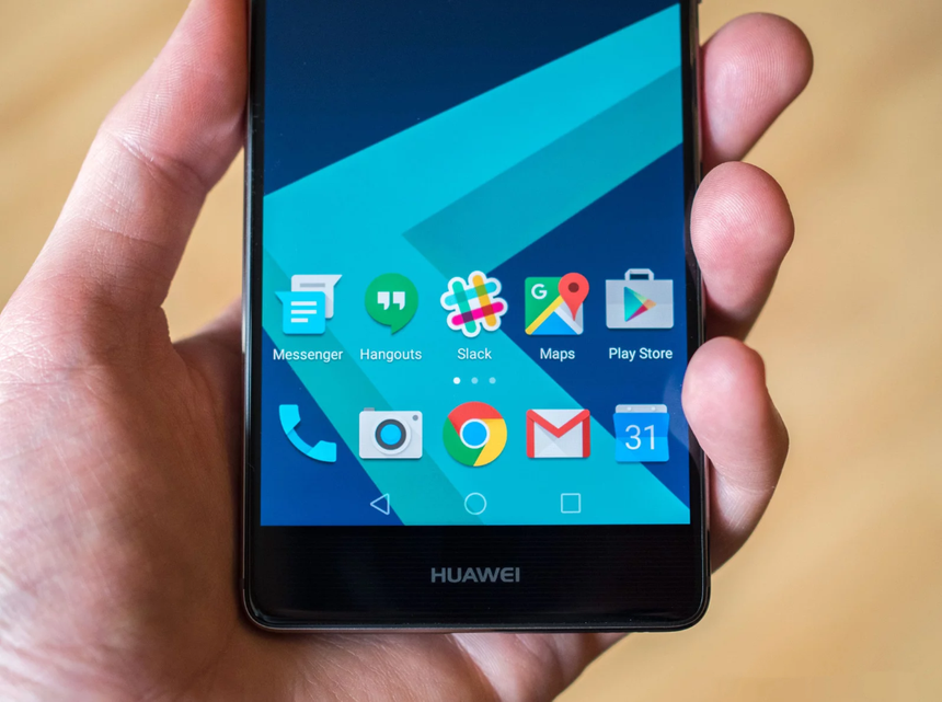 Huawei можно прошить чистым неофициальным Android с сервисами Google, но это долго, сложно и работает не на всех моделях