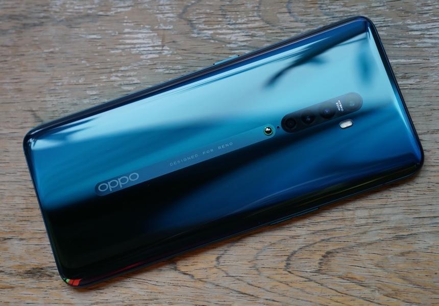Тыльная сторона Oppo Reno2