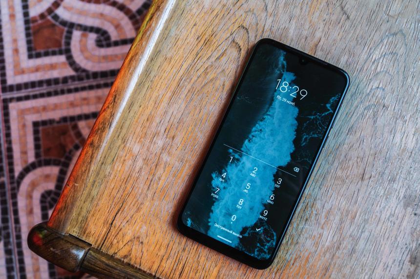 Мы протестировали хороший не китайский смартфон и поняли, почему вы такие не покупаете