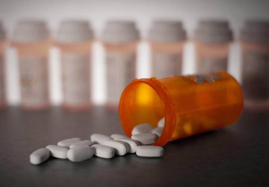 На людях впервые испытают созданное искусственным интеллектом лекарство