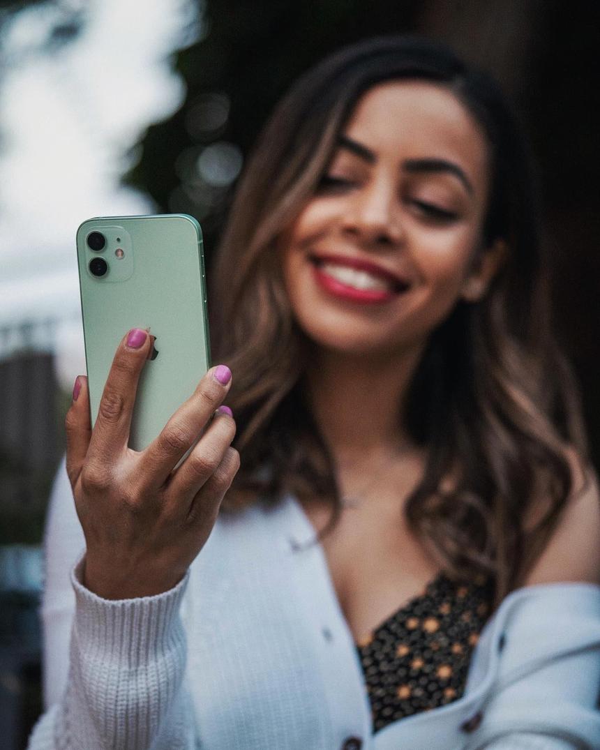 Apple iPhone 12 mini