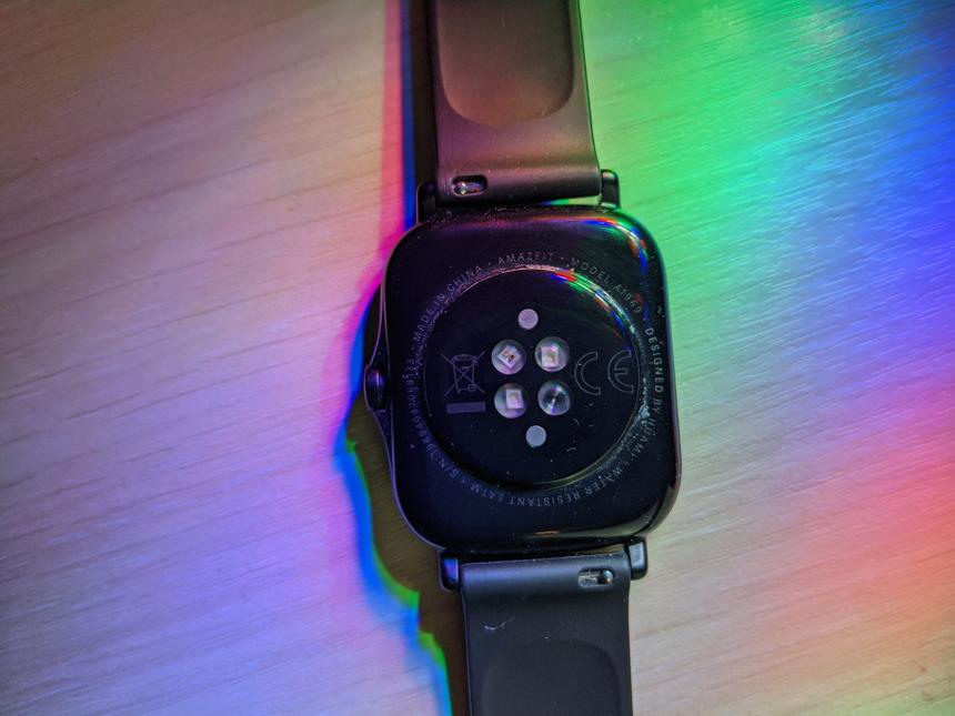 Не гоняйтесь за шильдиками — хорошие часы уровня Apple Watch можно купить в два раза дешевле