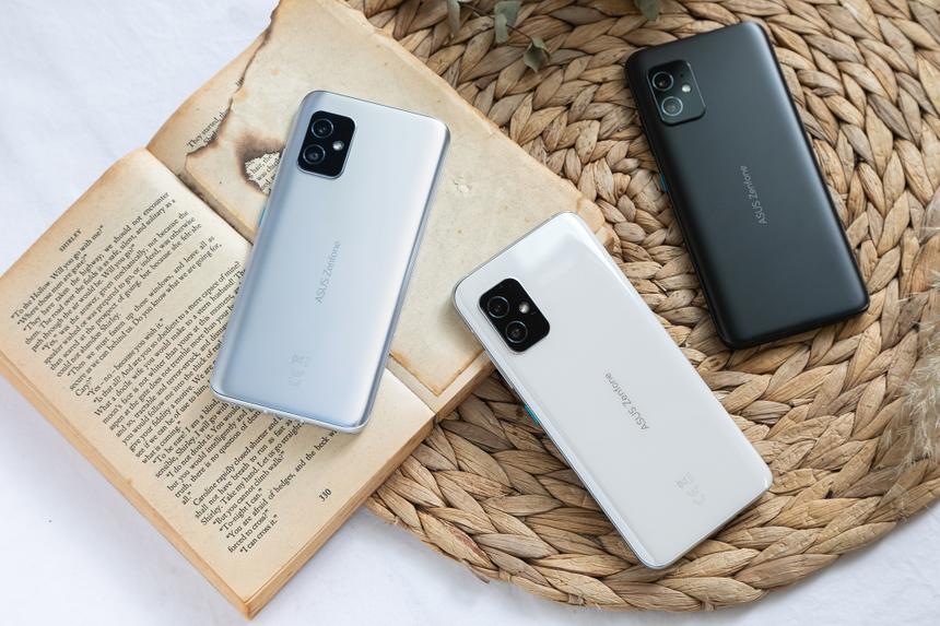 Протестировали вашу мечту — самый маленький Android-смартфон с максимальными характеристиками