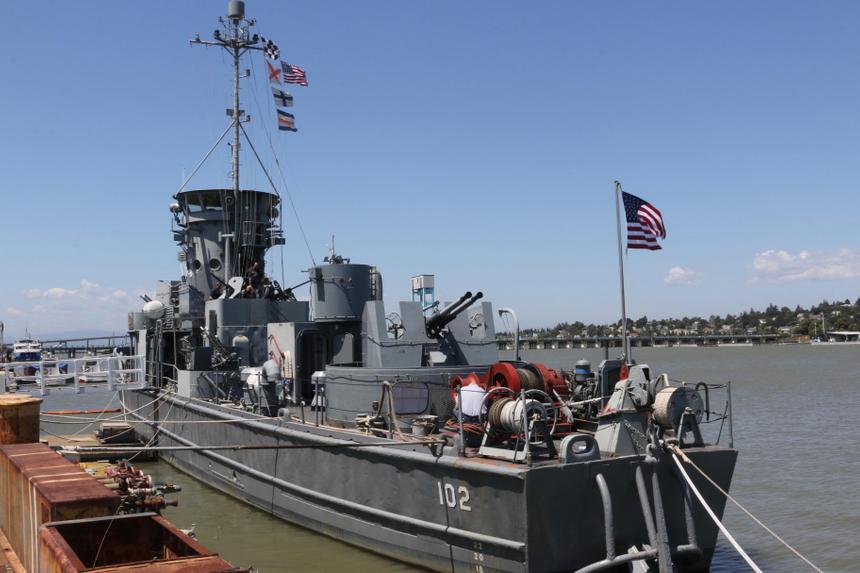 046fbf5fb177fafb187bdef15fa7034704499ca5