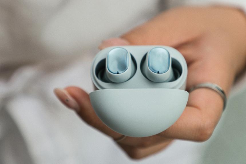 Если вы не из тех, кто покупает Xiaomi не глядя, вот обзор их новейших наушников с шумодавом