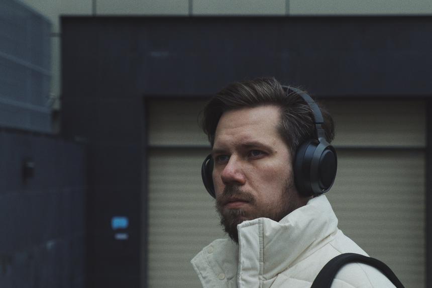 Ребята, Philips сделал лучшие Bluetooth-наушники по сочетанию качества звука и эффективности шумодава