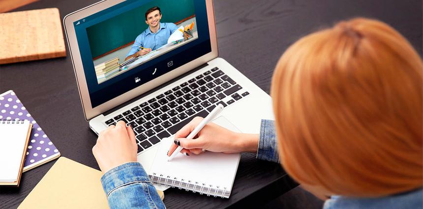 Минпросвещения оценило шансы перевода на постоянное онлайн-обучение в школах