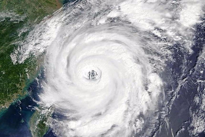 Учёные предупредили о перемещении тропических ураганов на север из-за изменения климата