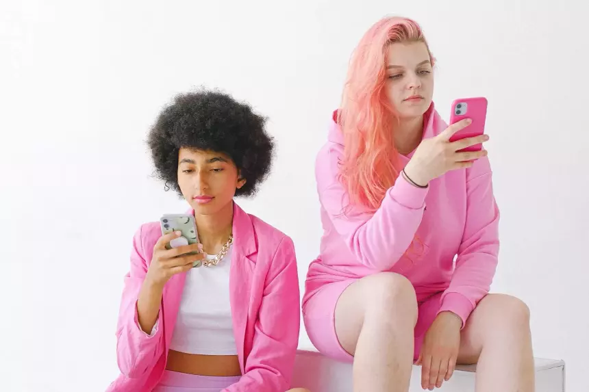 Почему 90% американских подростков используют айфоны