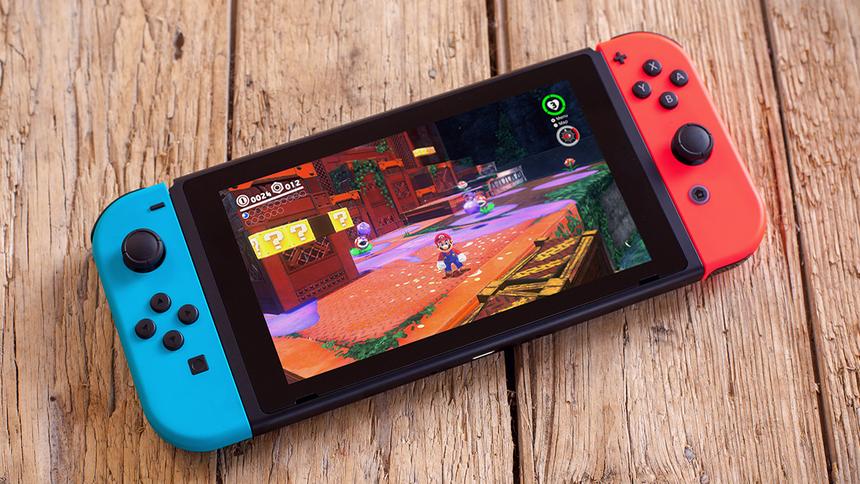Вы собрались покупать карманную игровую консоль Switch: какую брать и как сэкономить на играх