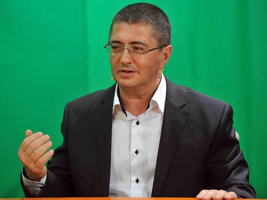 Врач рассказал, что необходимо делать в первую очередь при заражении омикрон-штаммом коронавируса