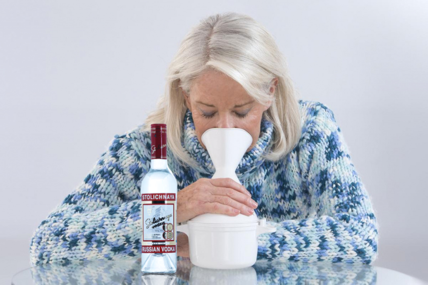 Насколько эффективна ингаляция водкой в борьбе с COVID-19