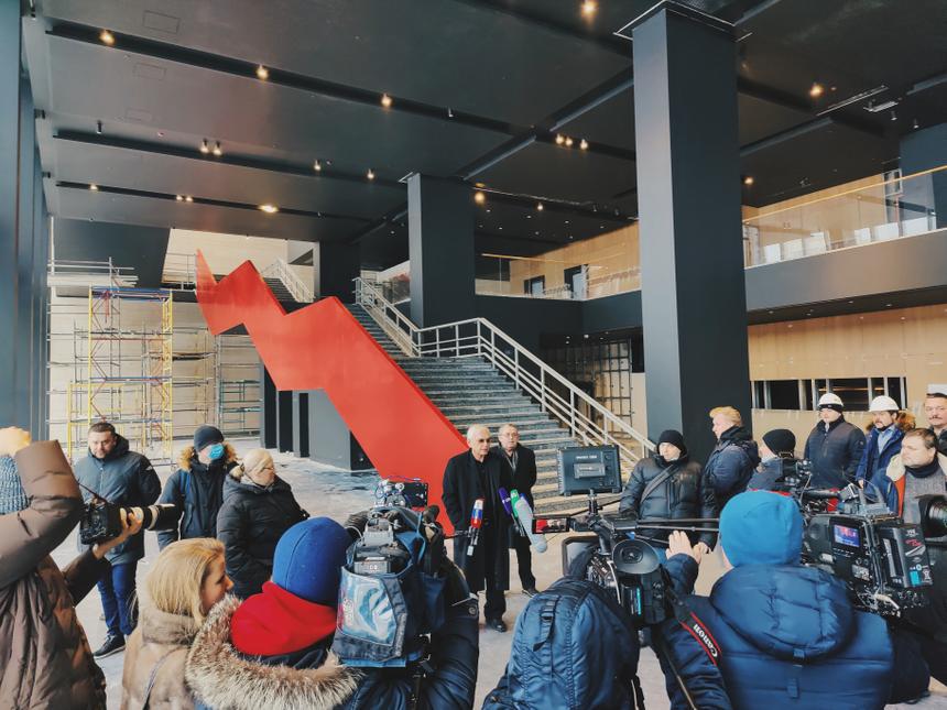 В Москве появится новый лучший кинотеатр по качеству звука и картинки. Мы уже там побывали