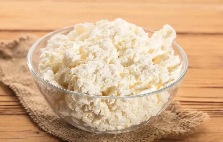 Жирный творог оказался полезен для профилактики инфаркта