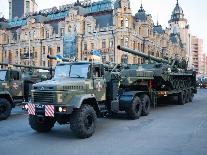 Видео: два танковоза столкнулись в Харькове