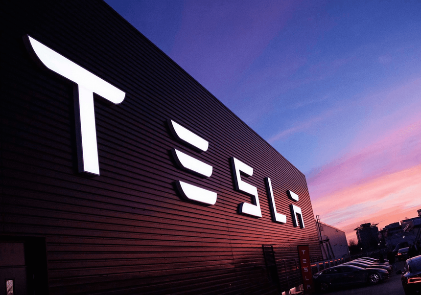 В США оштрафовали Tesla за загрязнение воздуха на производстве