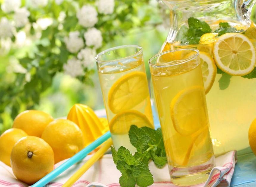 Какой напиток поможет снизить артериальное давление