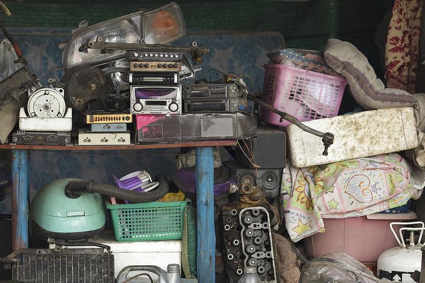 Учёные объяснили болезнь Плюшкина