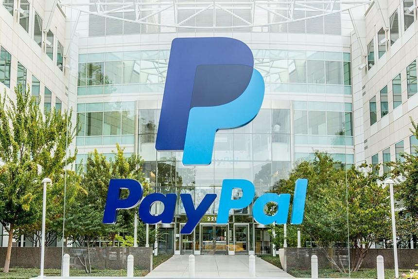 Платёжная система PayPal ушла из России